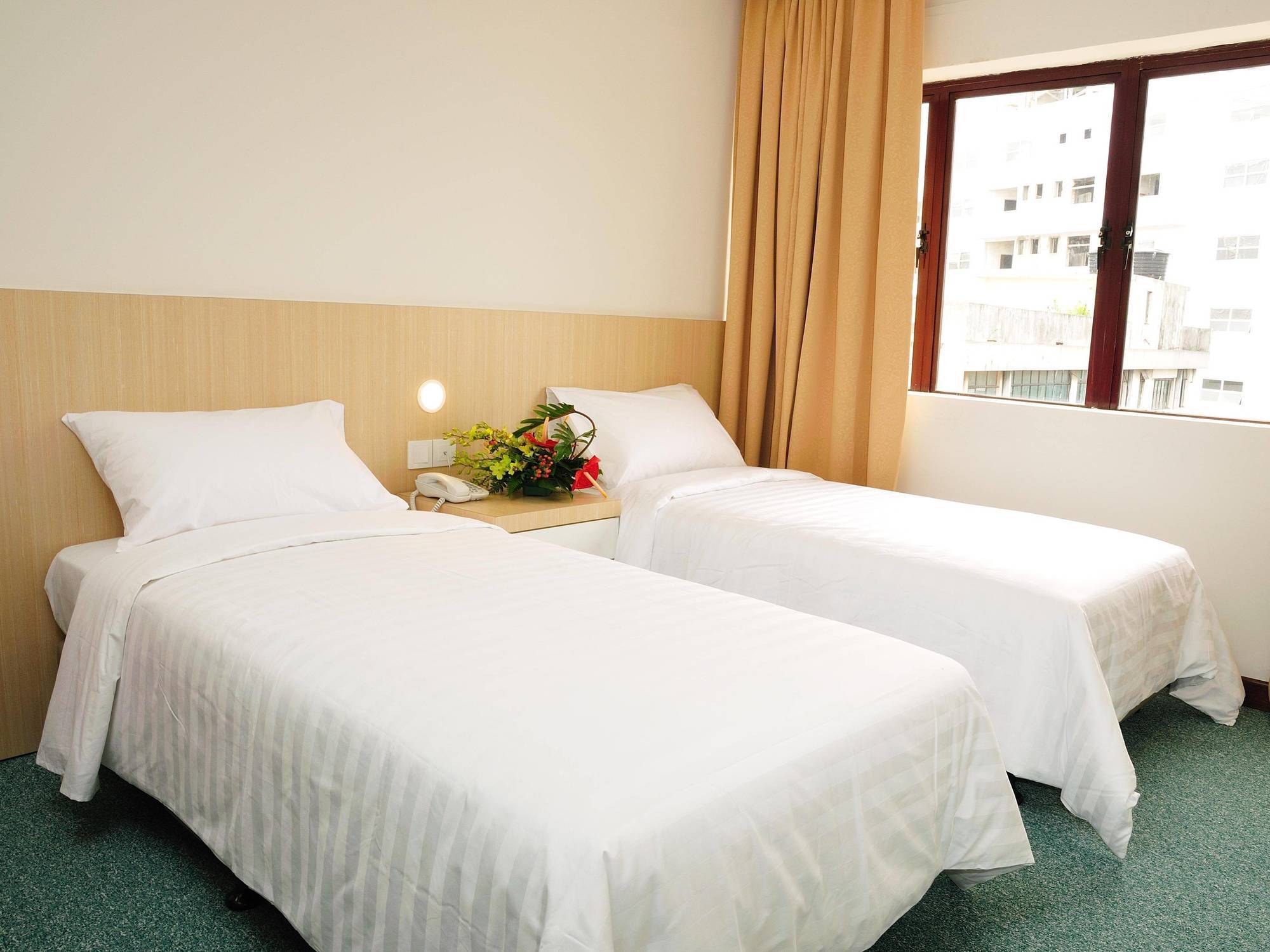 Phoenix Hotel Kuala Lumpur Exterior photo